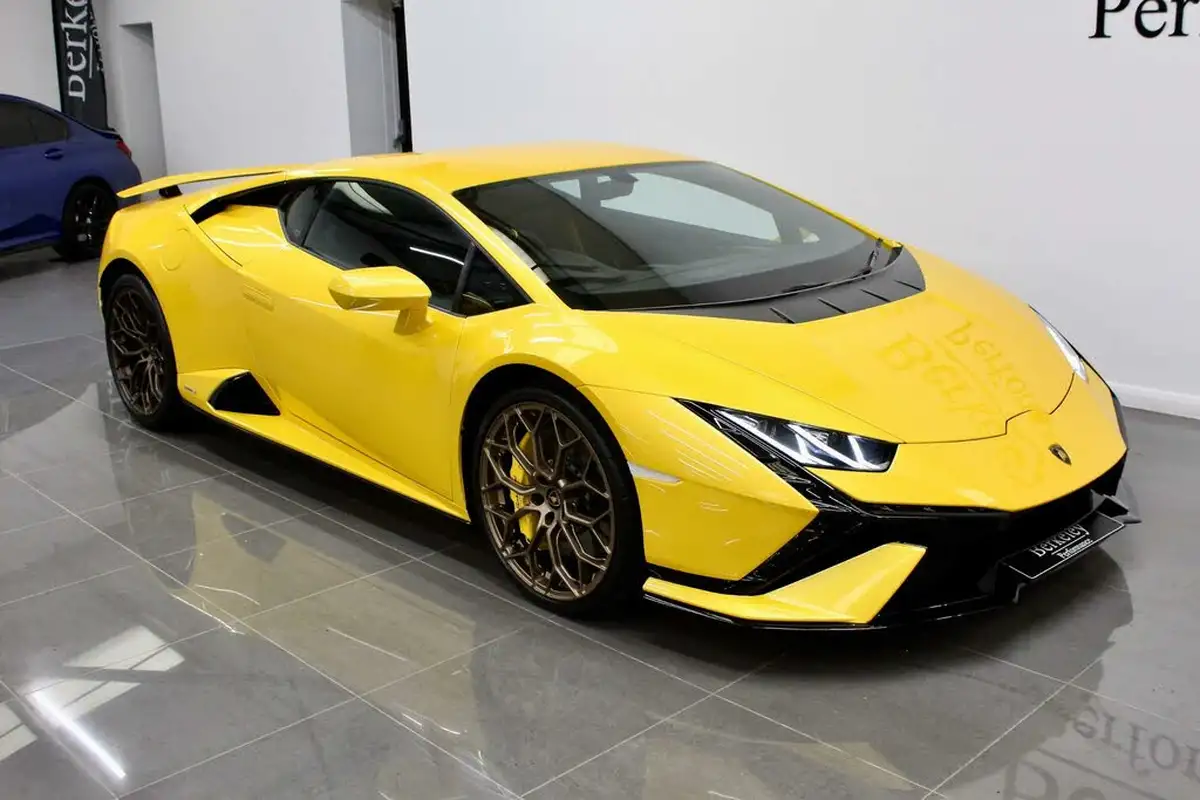 2023-lamborghini-huracan-52-tecnica-big-28