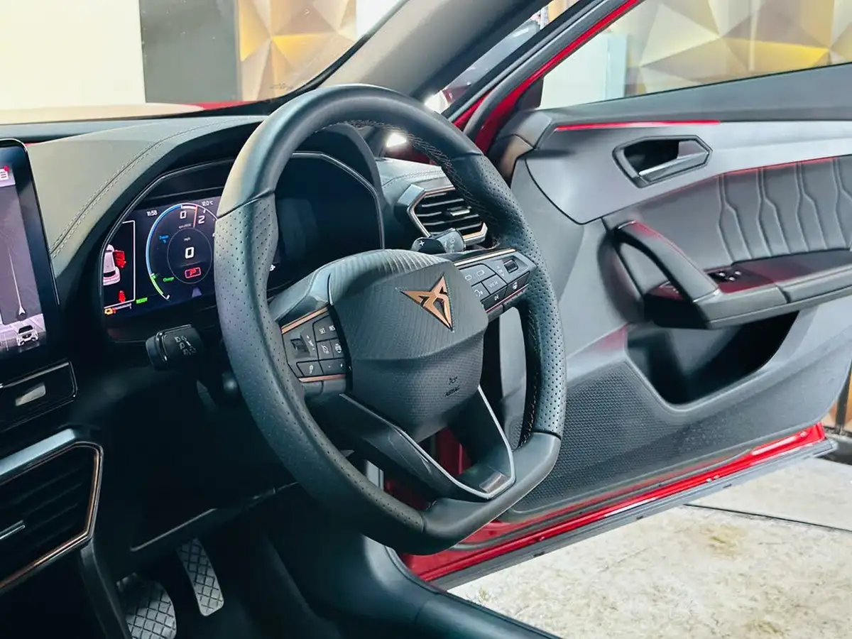2024-cupra-formentor-14-e-hybrid-v2-big-62