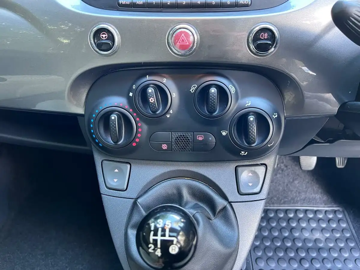2011-fiat-500-12-lounge-big-13