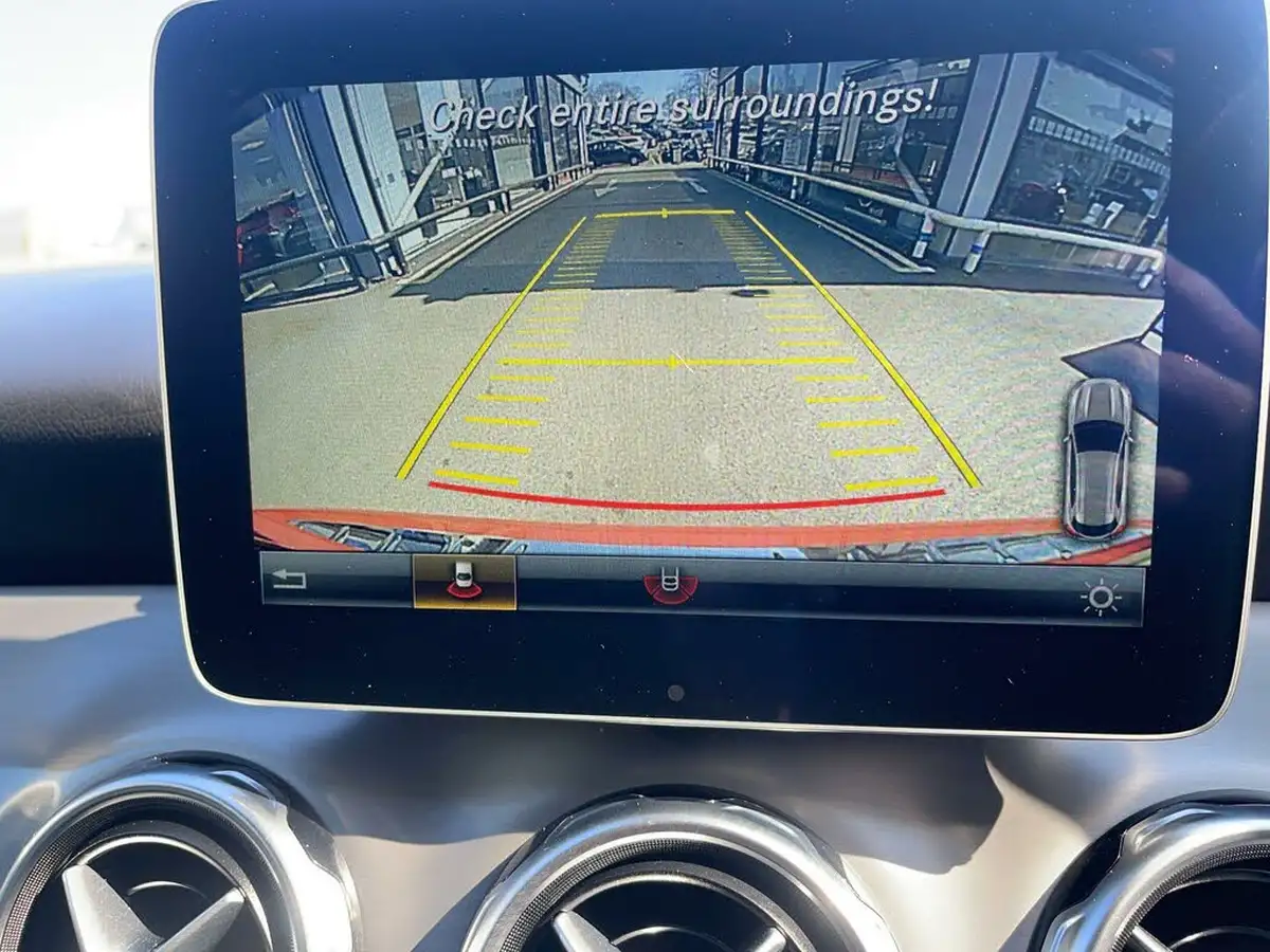 2020-mercedes-benz-gla-class-16-gla-200-amg-line-edition-plus-7g-dct-big-36