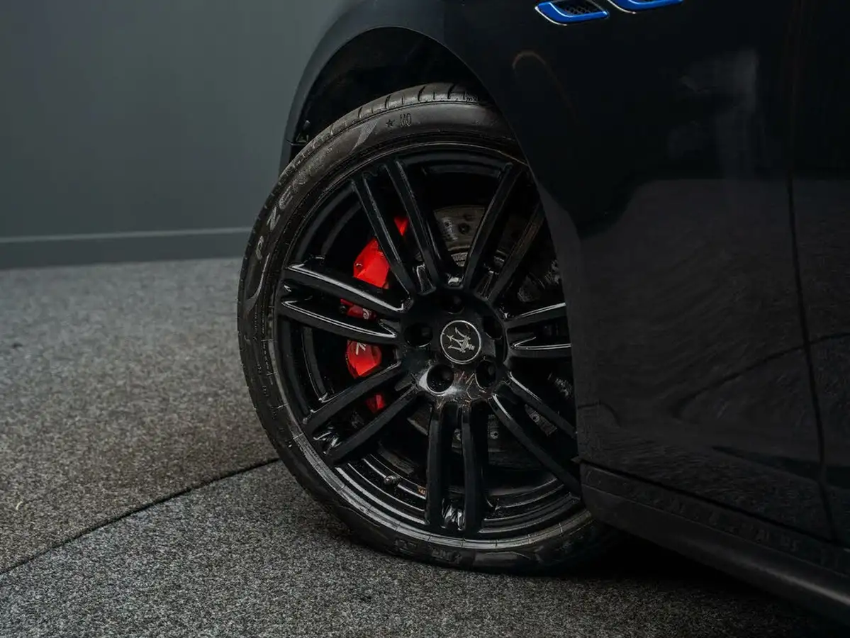 2021-maserati-ghibli-20-big-20