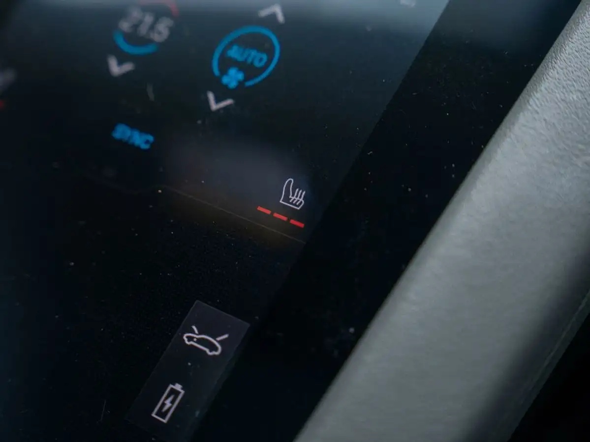 2022-porsche-taycan-e-sport-turismo-476ps-performance-battery-plus-big-19