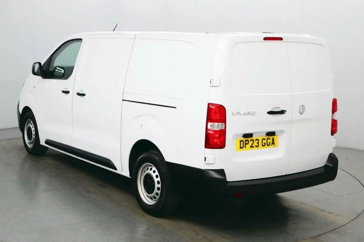 2023-vauxhall-vivaro-15td-2900-l2h1-prime-big-4