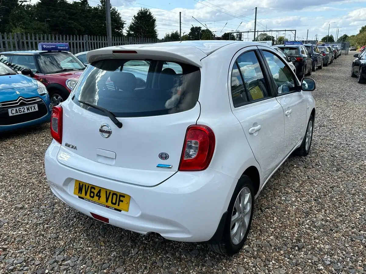 2014-nissan-micra-12-acenta-80ps-big-12