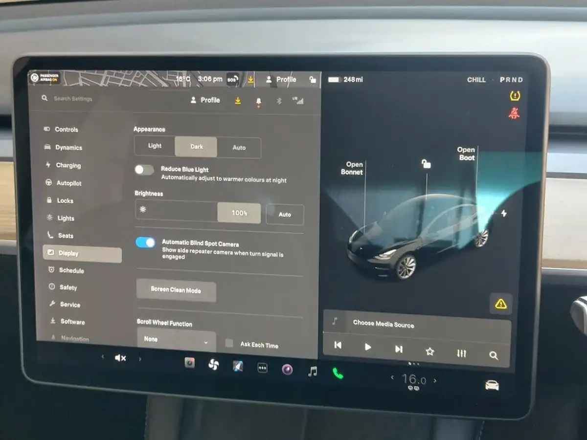 2021-tesla-model-3-e-long-range-4x4-big-37