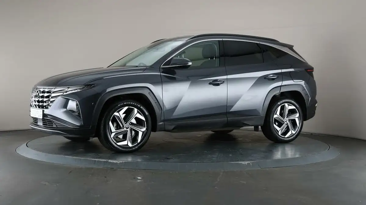 2022-hyundai-tucson-16-t-gdi-premium-230ps-hybrid-auto-big-32
