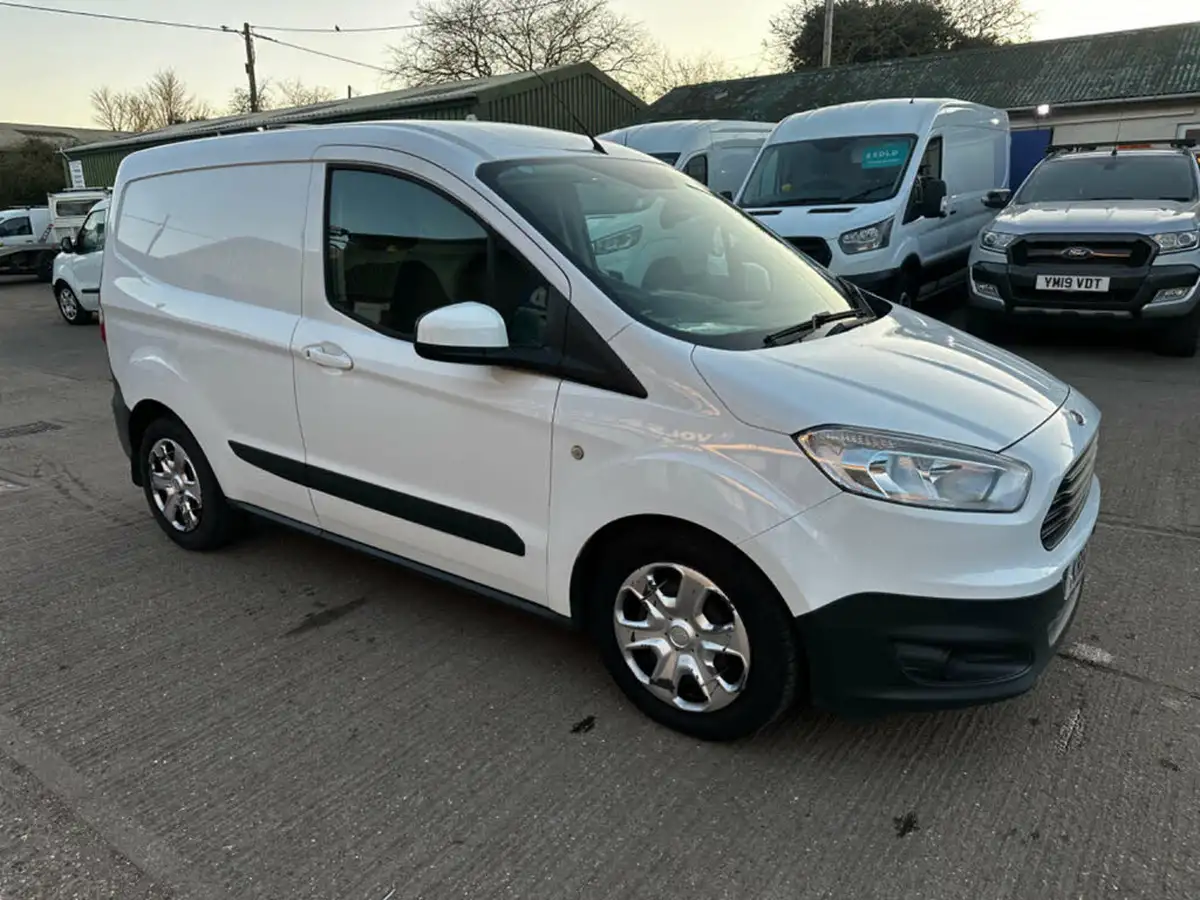 2016-ford-transit-courier-15tdci-trend-panel-1498cc-big-10