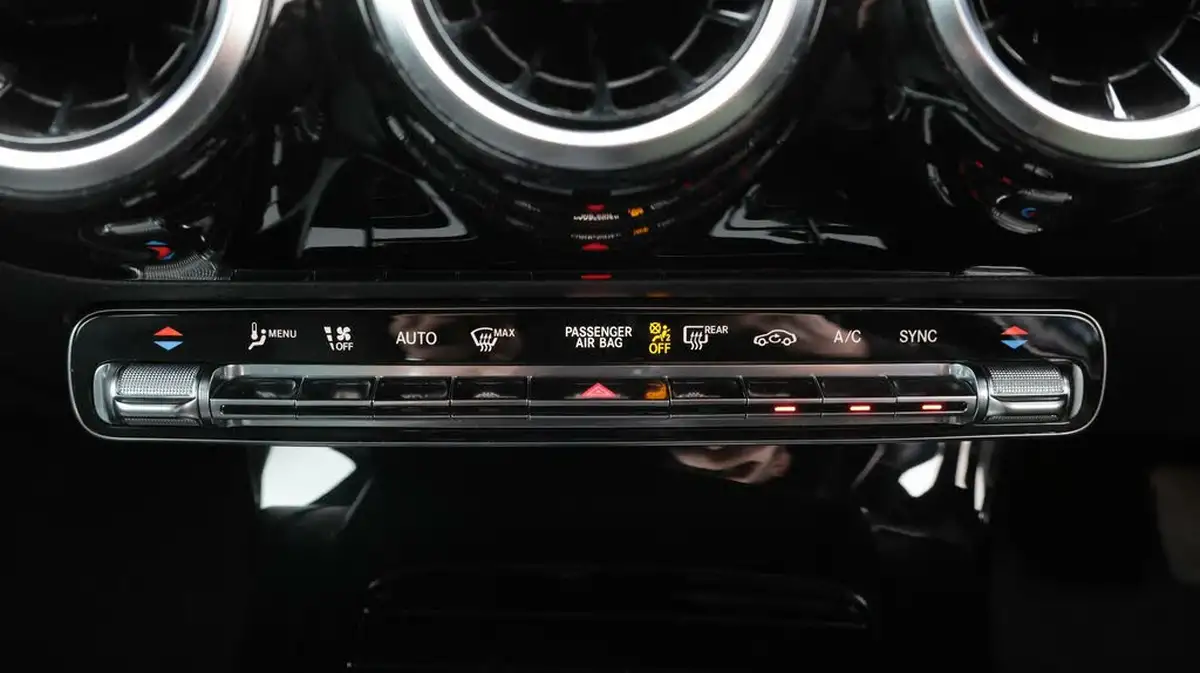 2020-mercedes-benz-a-class-13-a200-sport-executive-hatchback-5d-7g-dct-big-12