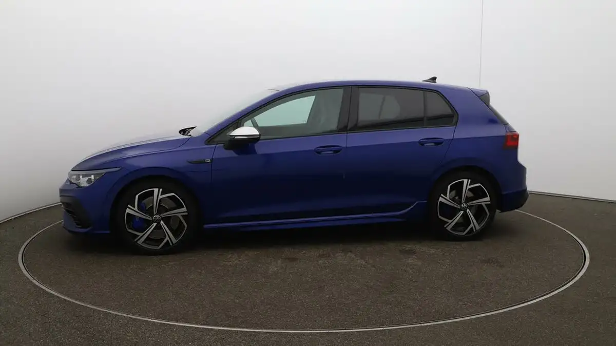 2023-volkswagen-golf-20-tsi-r-320ps-hatchback-big-57