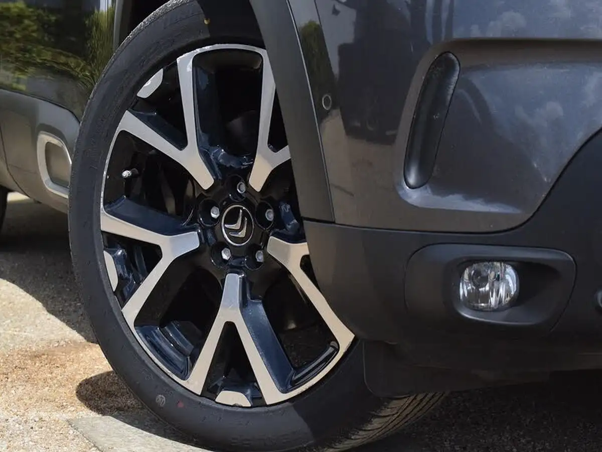2021-citroen-c5-aircross-16-puretech-shine-plus-5d-big-8