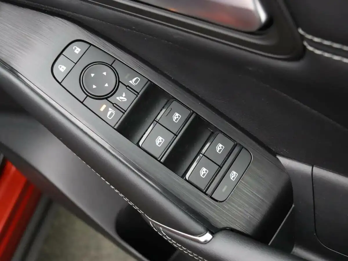 2021-nissan-qashqai-13-dig-t-n-connecta-160ps-auto-big-16