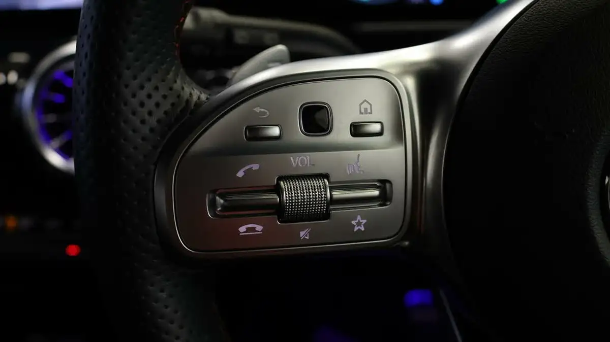 2023-mercedes-benz-eqa-e-eqa-250-amg-line-big-22