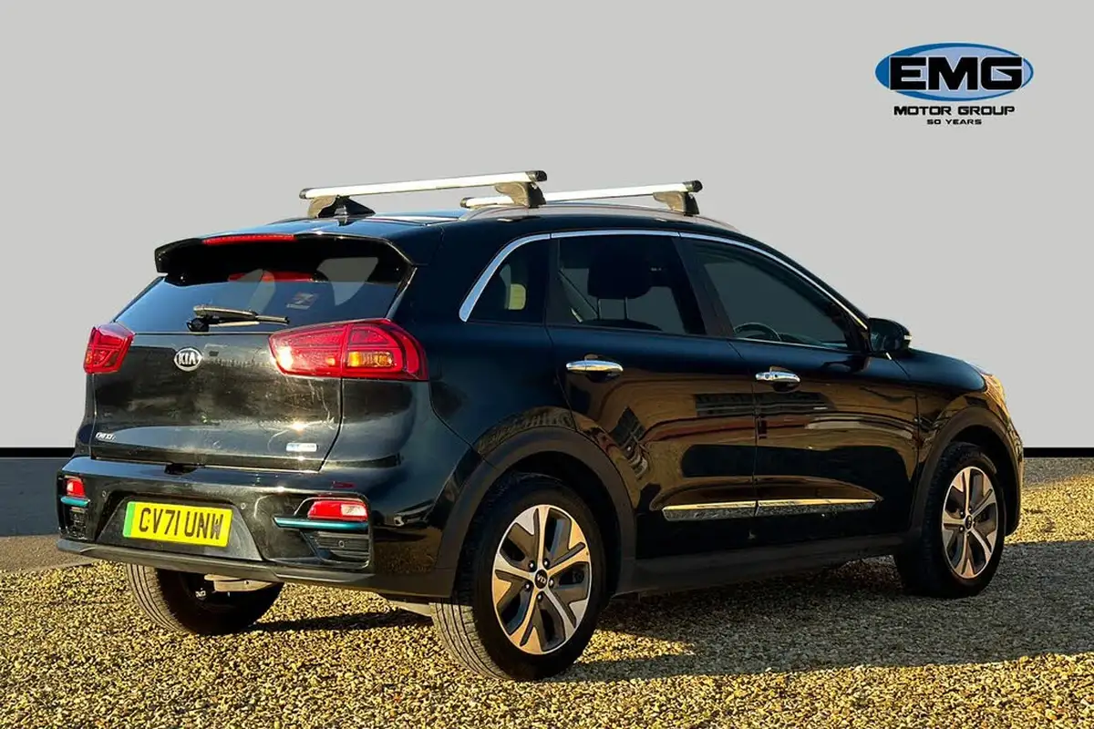 2021-kia-e-niro-ev-4-big-5