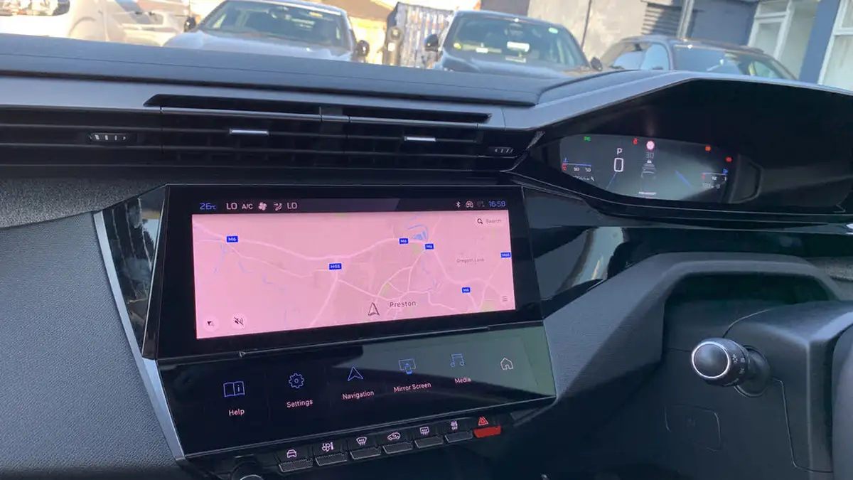 2022-peugeot-308-12-puretech-allure-premium-eat8-big-33
