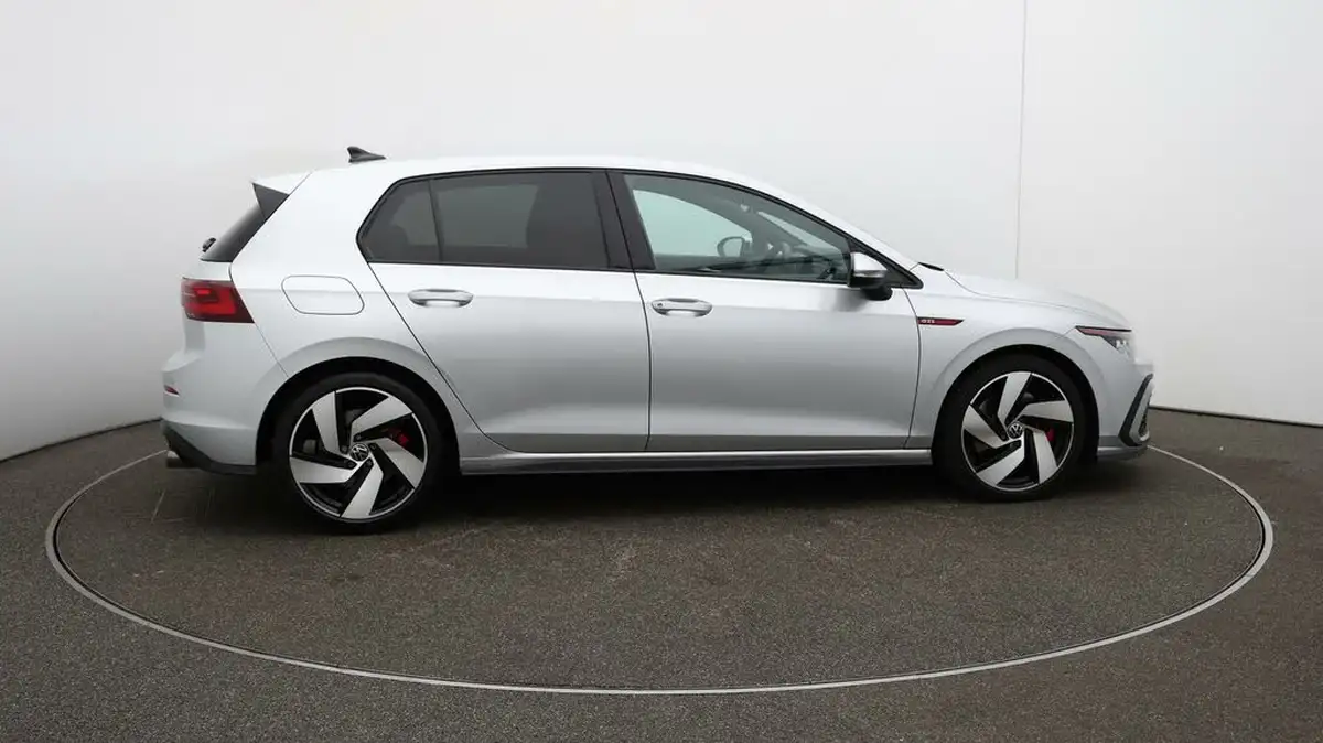 2022-volkswagen-golf-20-tsi-gti-dsg-big-43