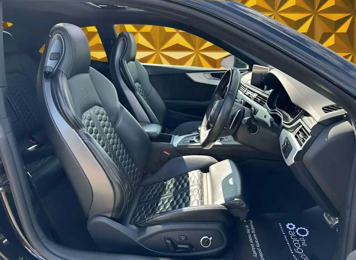 2017-audi-rs5-29-tfsi-quattro-big-18