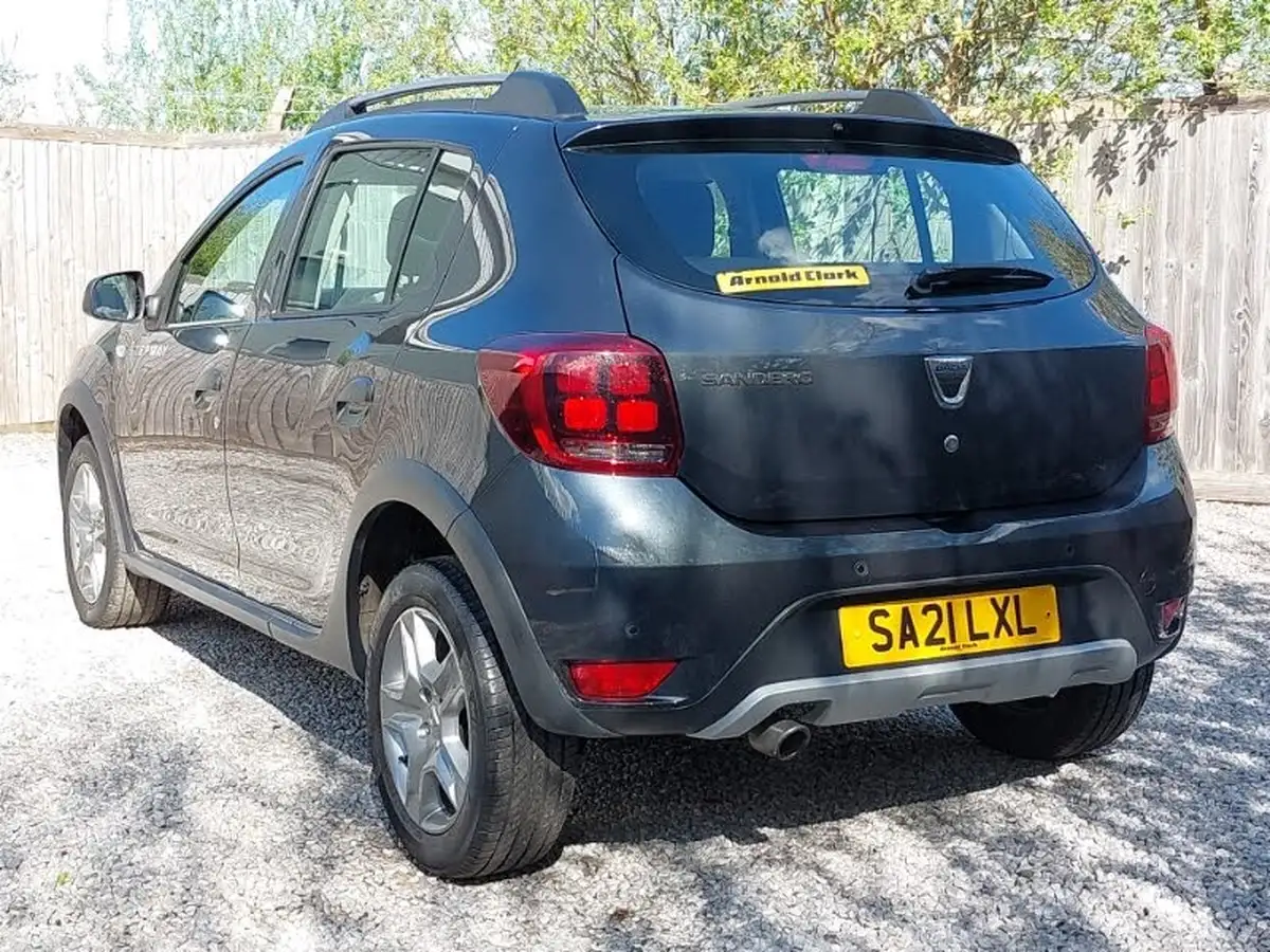 2021-dacia-sandero-stepway-09-tce-comfort-big-1
