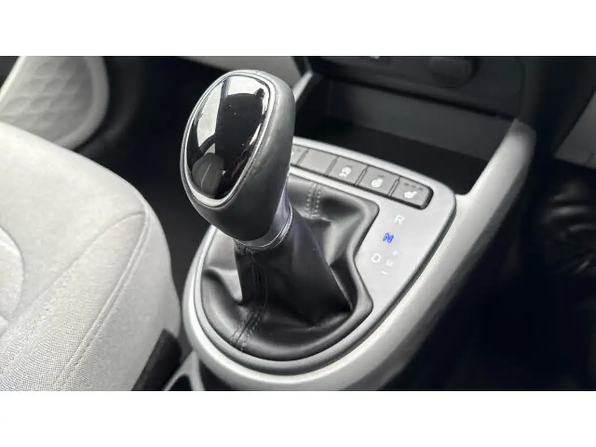 2020-hyundai-i10-10-premium-auto-big-28
