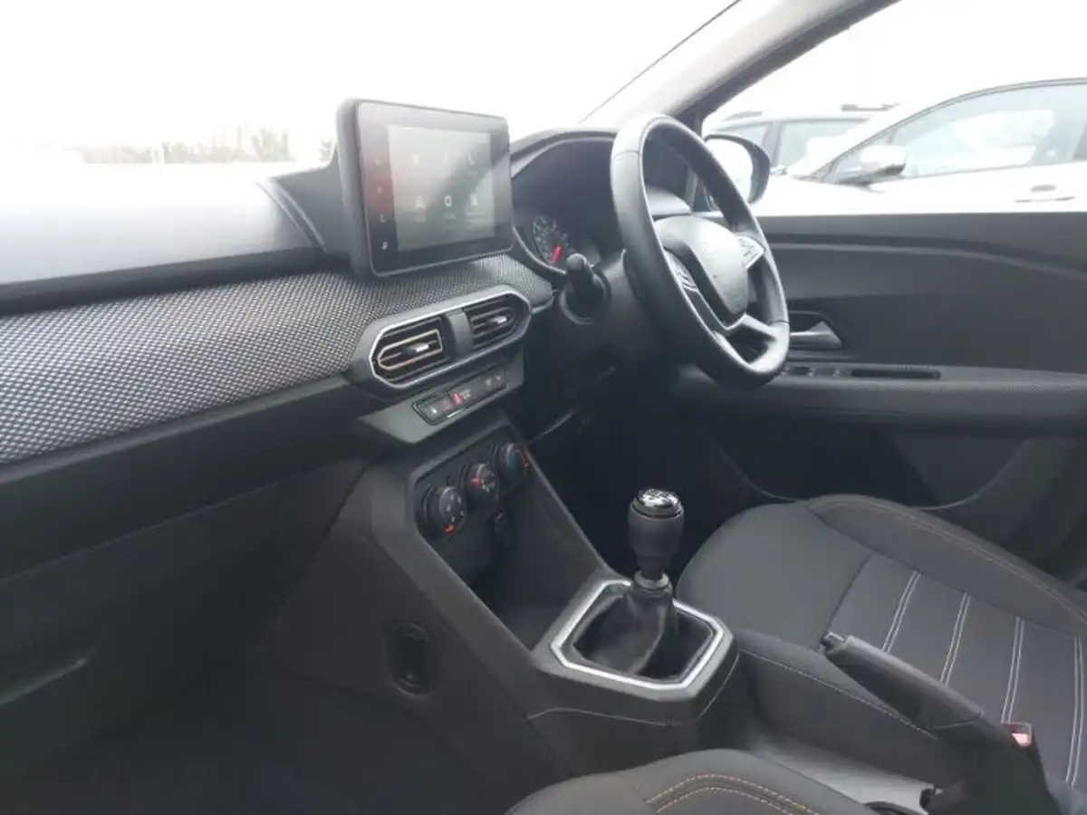 2024-dacia-sandero-stepway-10-tce-expression-90bhp-big-4