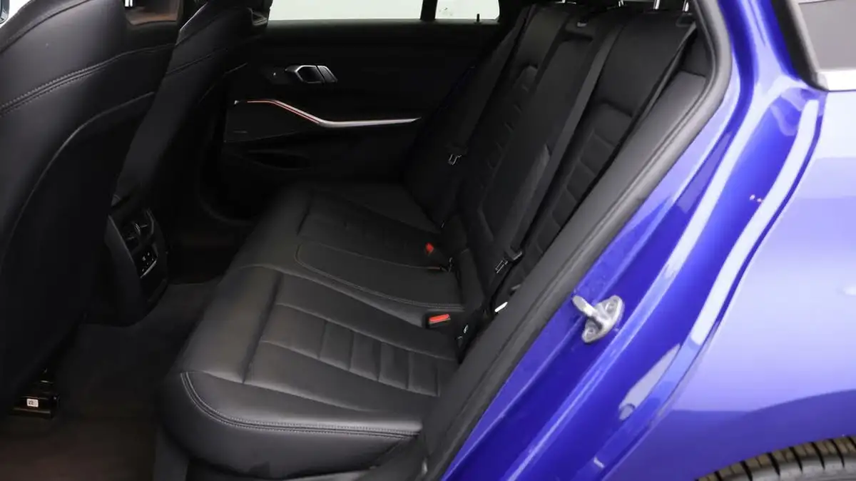 2021-bmw-3-series-20td-320d-m-sport-mht-touring-5d-big-15