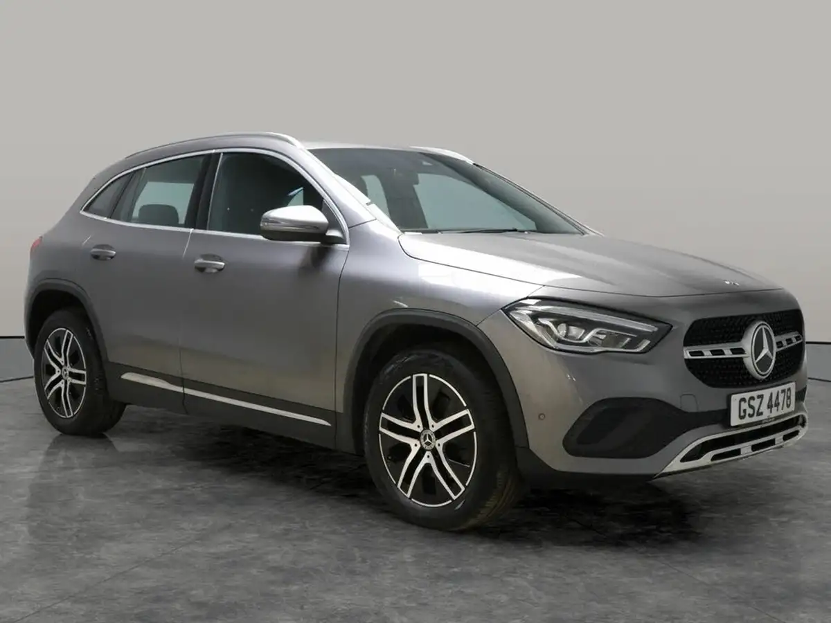 2020-mercedes-benz-gla-class-13-gla-200-sport-executive-big-7