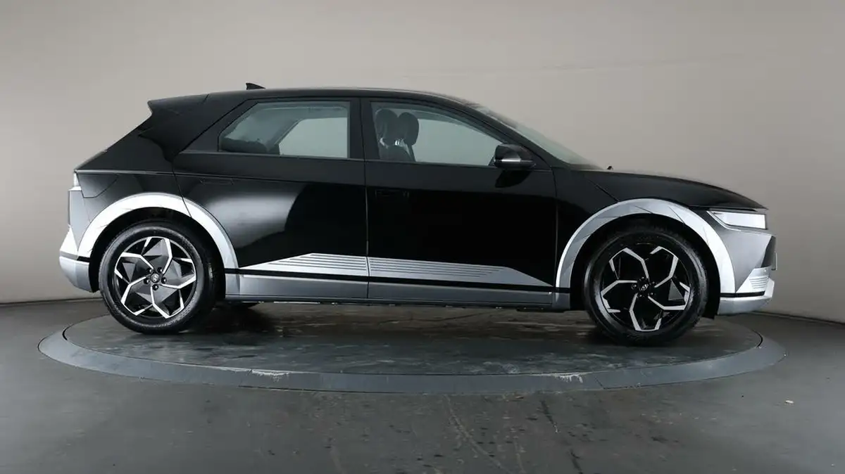 2022-hyundai-ioniq-5-e-premium-170ps-58kwh-rwd-big-7