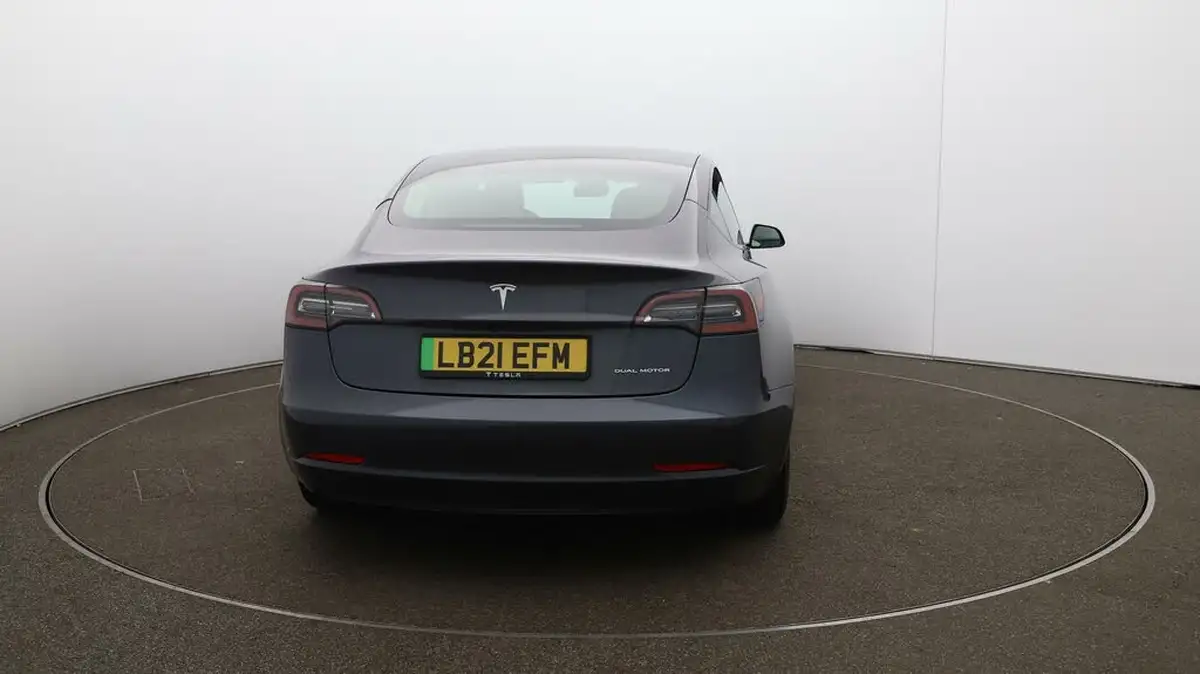 2021-tesla-model-3-e-long-range-4x4-big-6