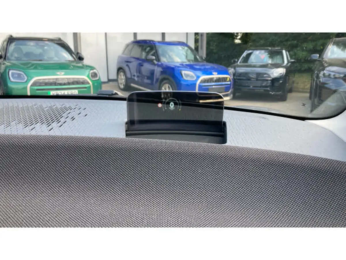 2024-mini-cooper-e-cooper-e-classic-big-8