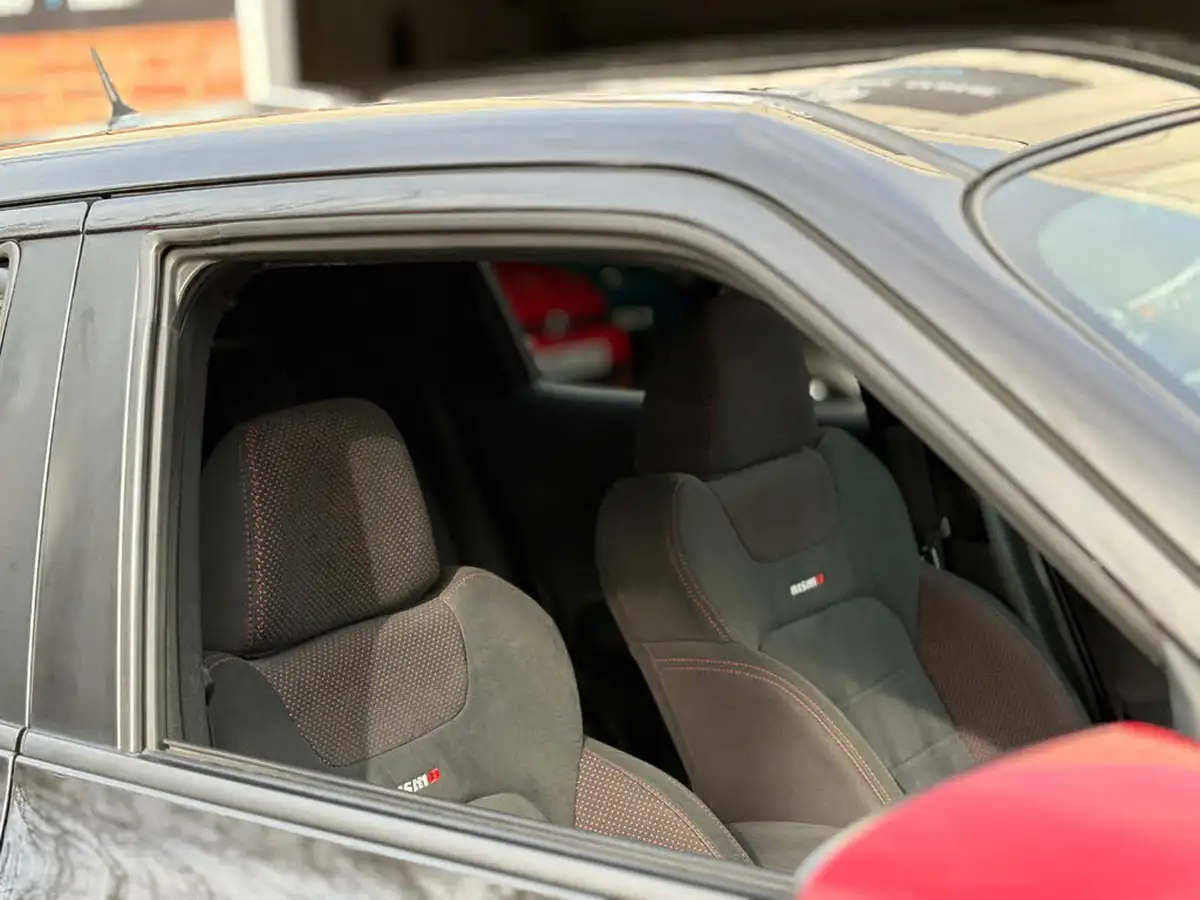 2012-chevrolet-cruze-16-lt-hatchback-big-6