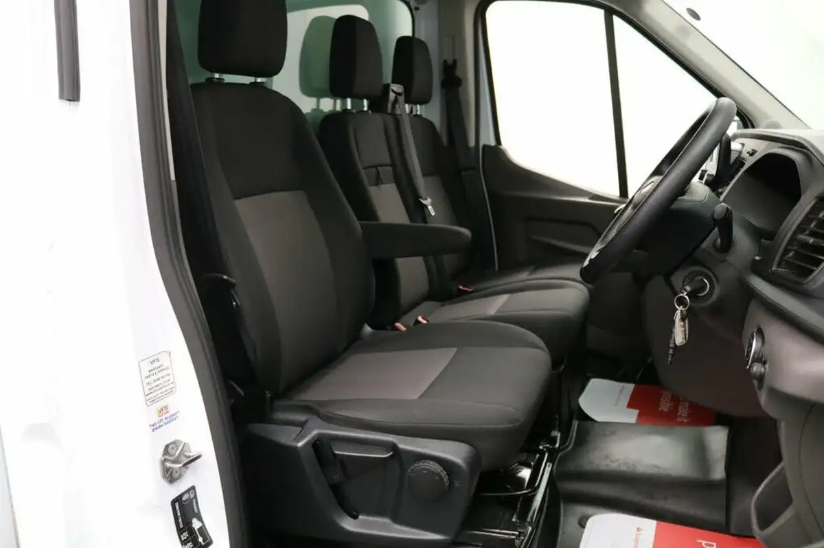 2023-ford-transit-20tdci-350-l2h1-leader-130pseu6dt-fwd-cab-big-24