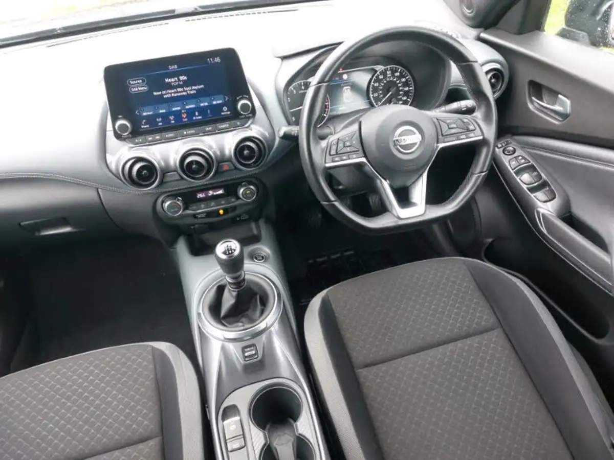 2022-nissan-juke-10-dig-t-n-connecta-big-9