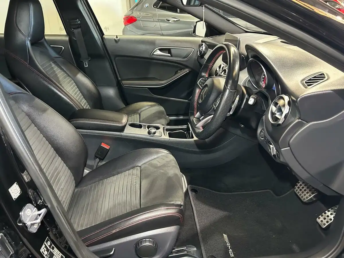 2019-mercedes-benz-gla-class-21d-gla-200d-amg-line-executivess-4matic-big-18