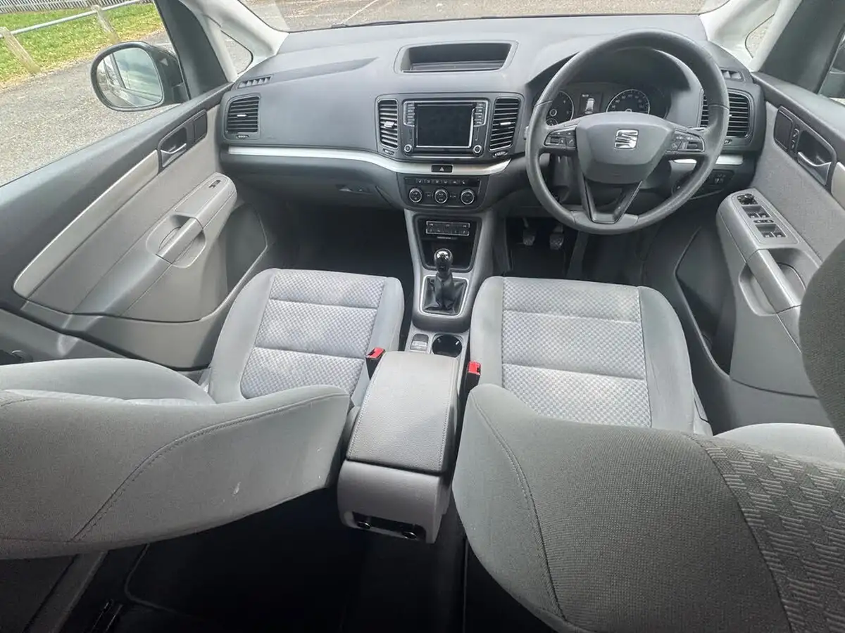 2017-seat-alhambra-20tdi-s-ecomotive-big-15