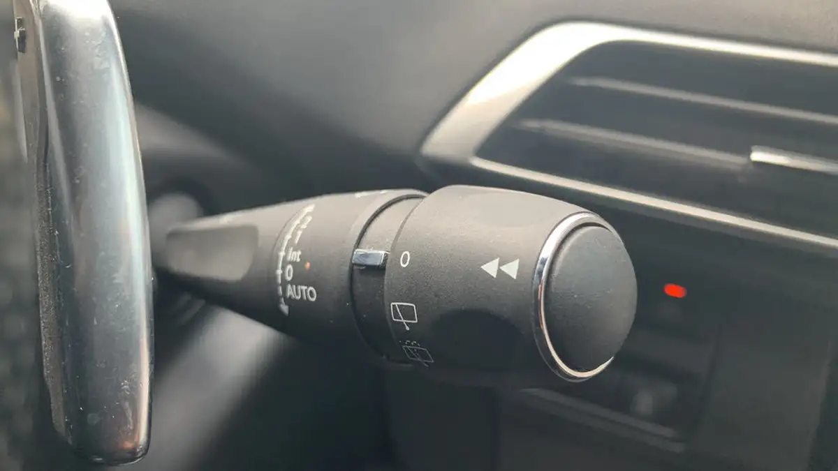 2022-peugeot-5008-suv-12-puretech-gt-premium-big-27