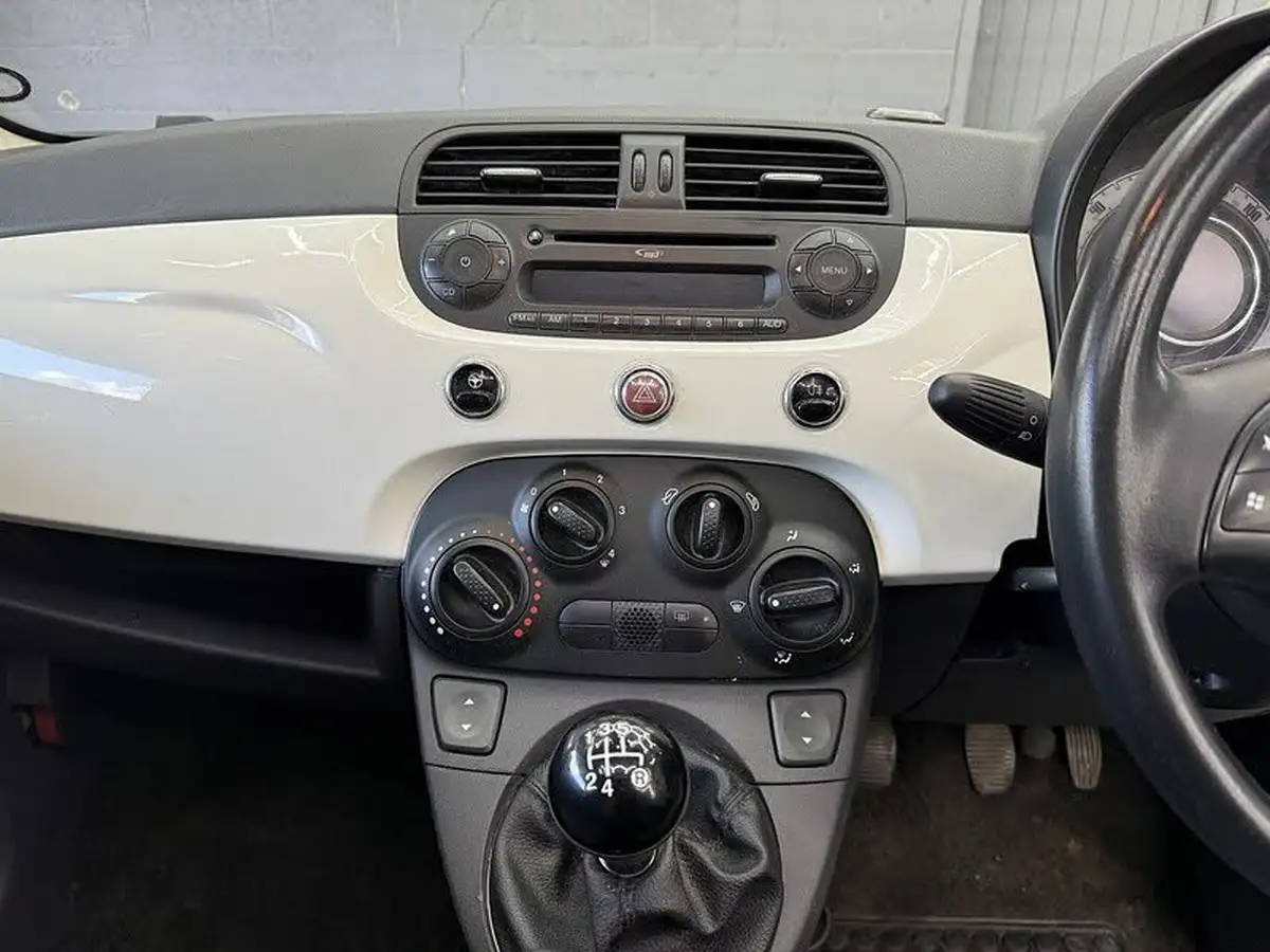 2009-fiat-500-12-pop-big-26