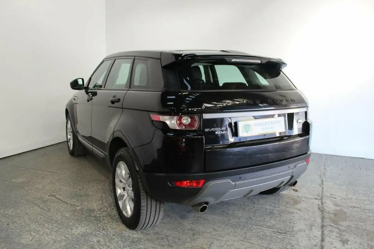 2014-land-rover-range-rover-evoque-22sd4-pure-tech-hatchback-5d-auto-big-4