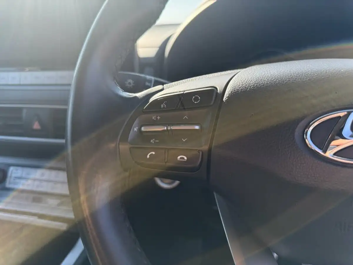 2021-hyundai-kona-e-premium-204ps-big-43