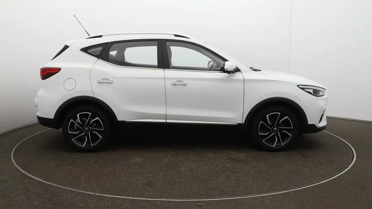 2021-mg-zs-suv-10t-gdi-exclusive-big-41