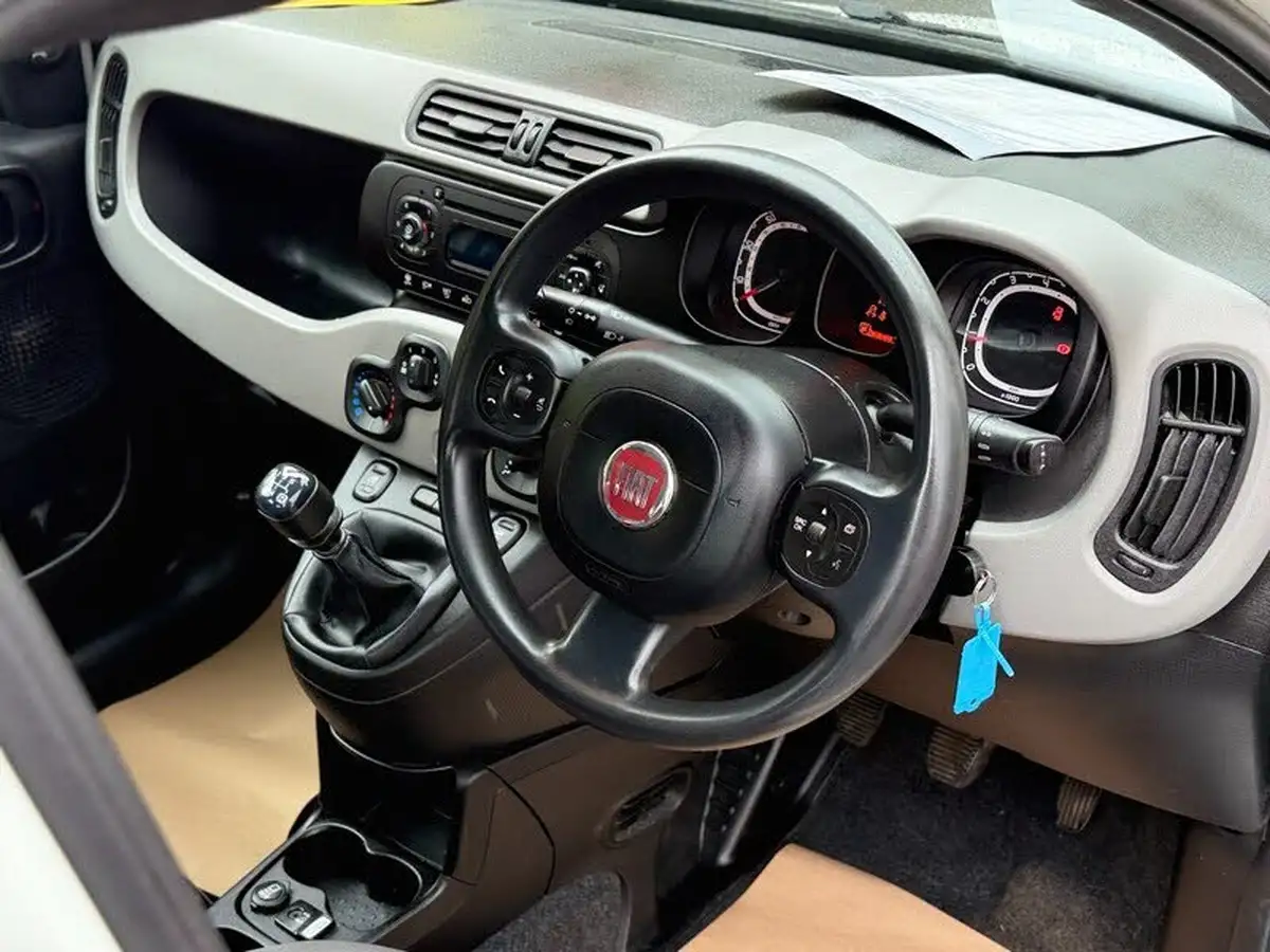 2015-fiat-panda-12-easy-big-5