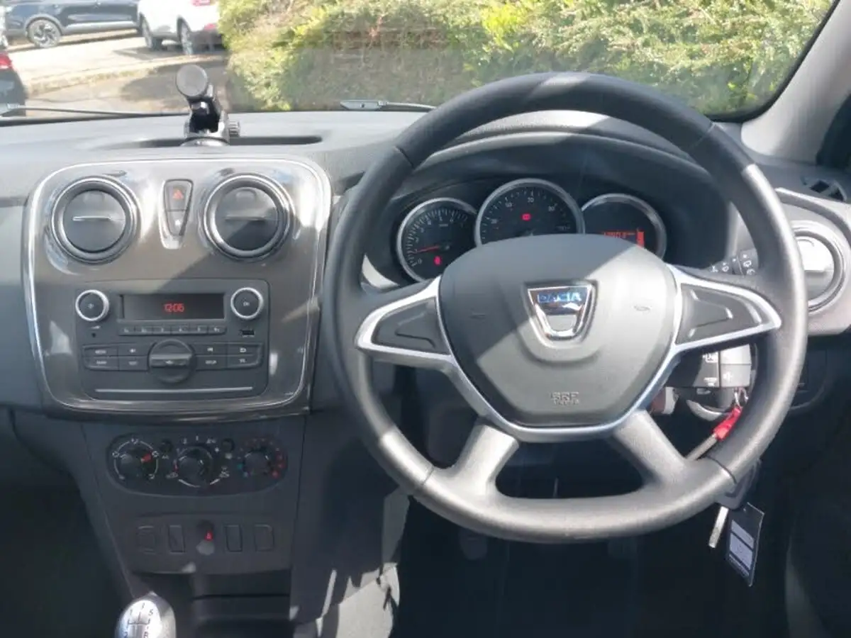 2017-dacia-sandero-stepway-09-tce-ambiance-big-6