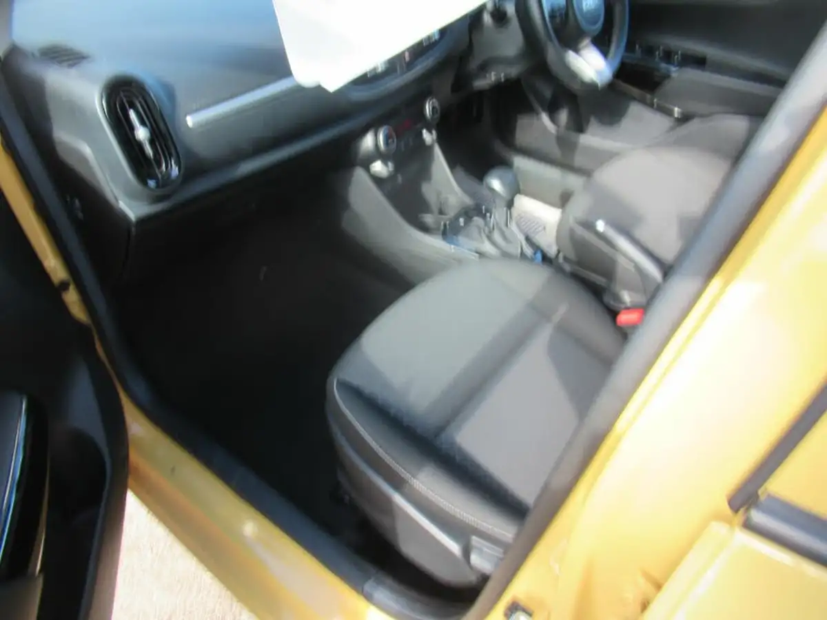 2022-kia-picanto-10-3-auto-seq-big-13
