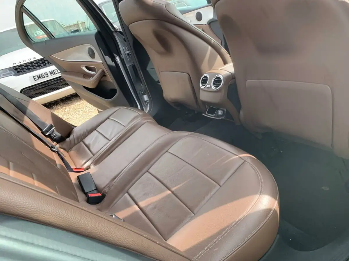 2018-mercedes-benz-e-class-20d-e220d-se-premiumss-saloon-4d-big-44