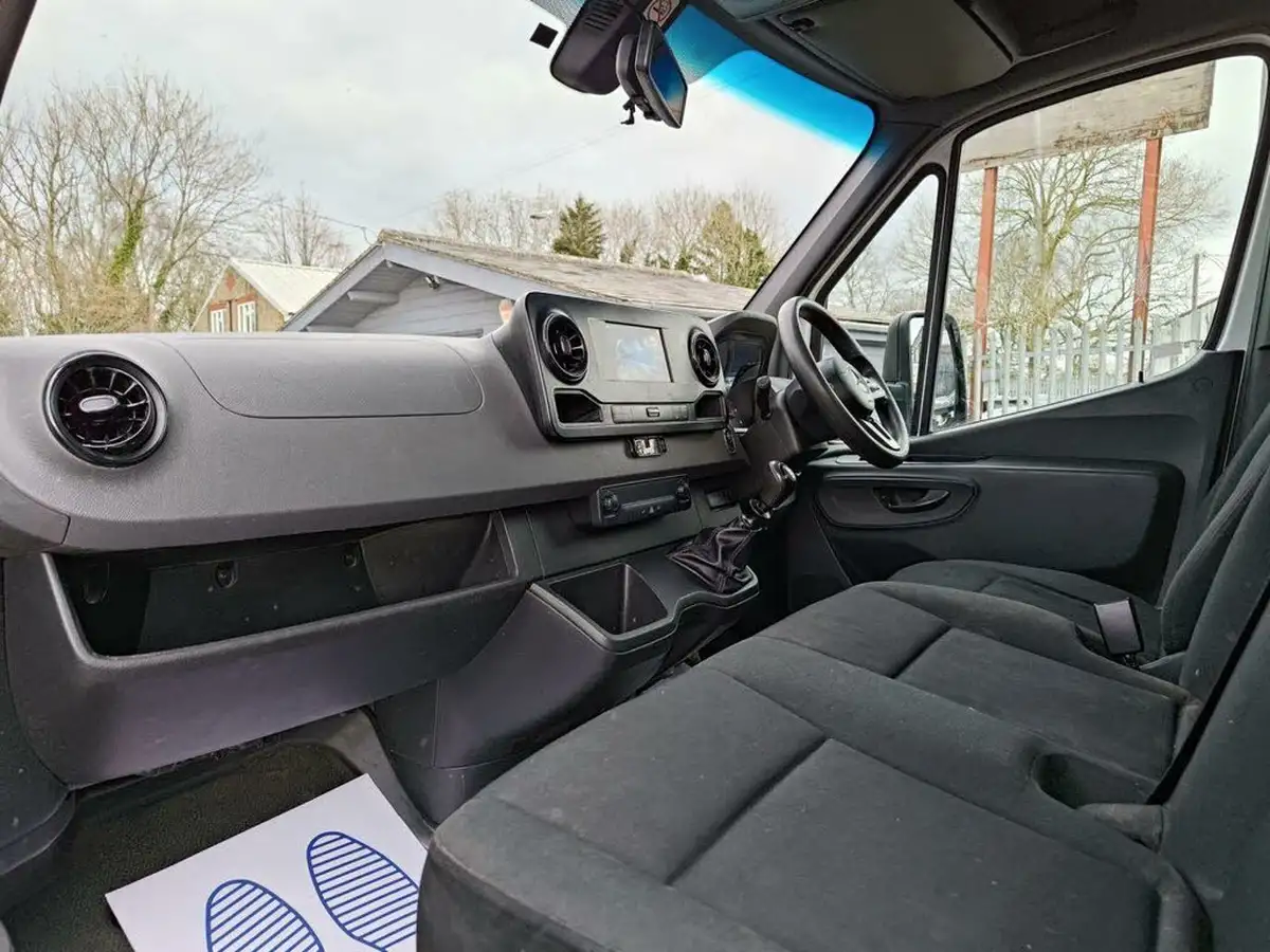 2019-mercedes-benz-sprinter-21cdi-314-l3h1-143pseu6b-chassis-cab-rwd-eco-gear-360-big-6