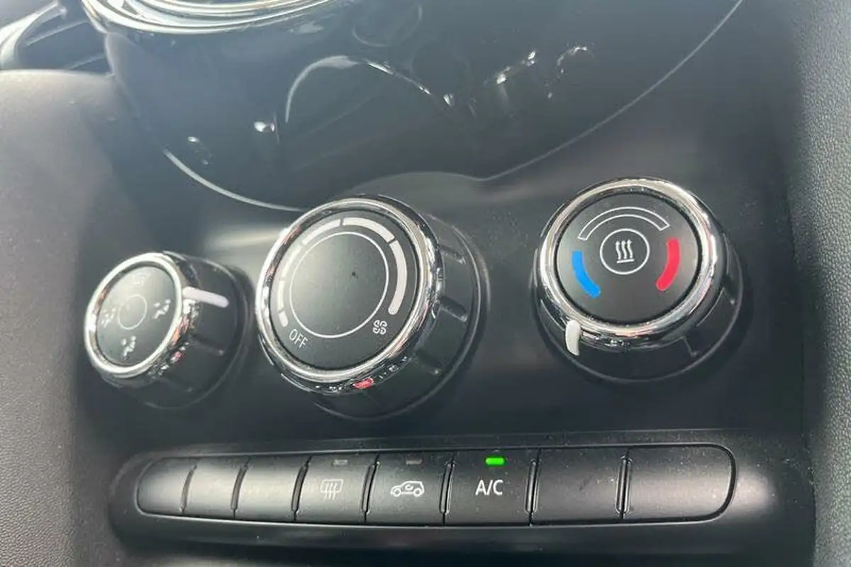 2018-mini-cooper-15-cooper-series-ii-ss-hatchback-5d-big-21
