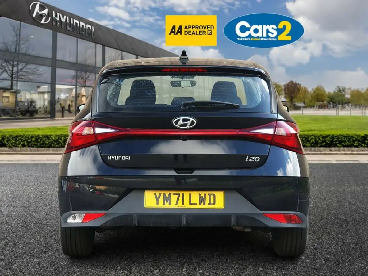 2022-hyundai-i20-10-t-gdi-element-big-4