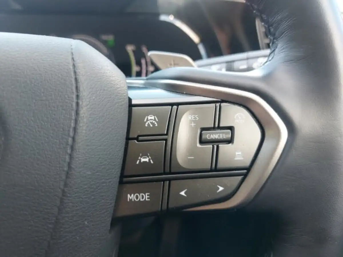 2022-lexus-nx-450h-25-nx-pack-big-12