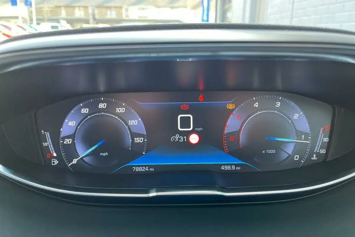 2019-peugeot-5008-suv-15-bluehdi-active-big-12
