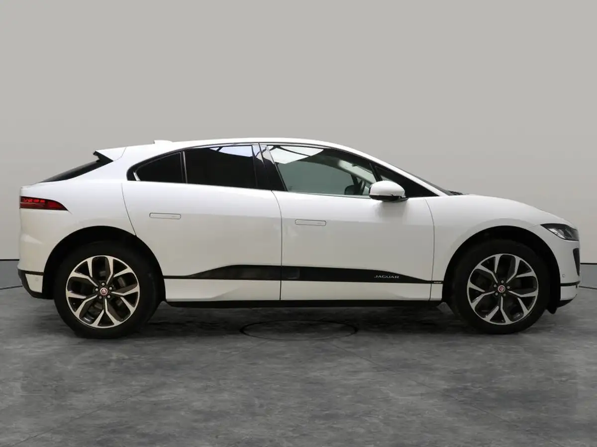 2021-jaguar-i-pace-ev400-hse-big-9