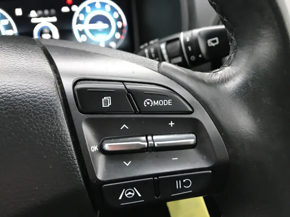 2022-hyundai-kona-10-t-gdi-se-connect-big-24