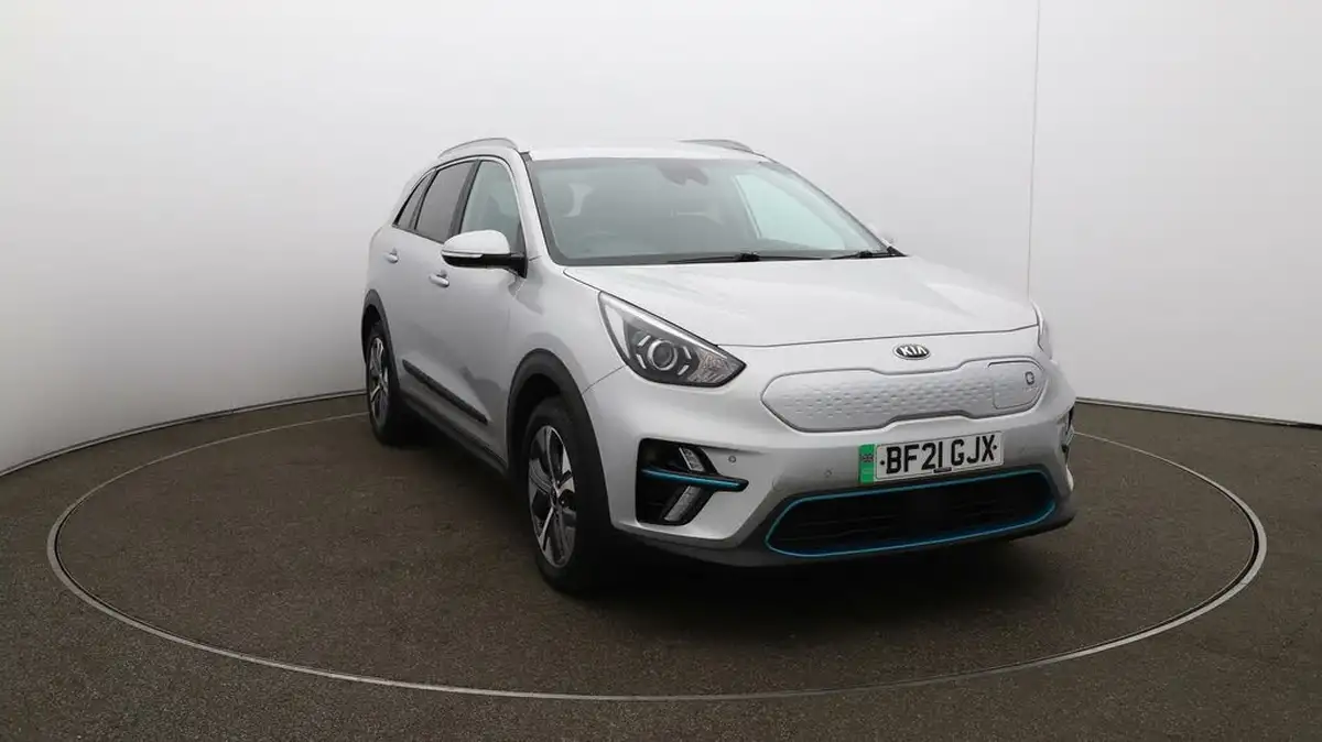 2021-kia-e-niro-ev-3-big-33